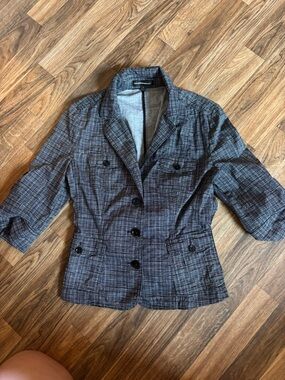 Women’s Gray Plaid Button-Front Blazer Top